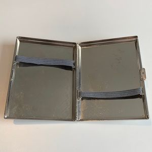 Vintage cigarettes case